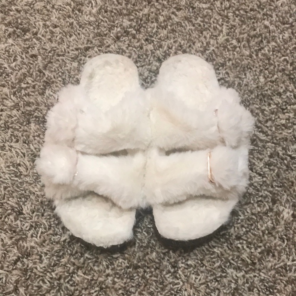 Womens slippers